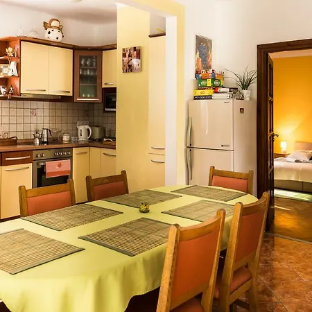 Bella Vendeghaz Feriehus Palkonya